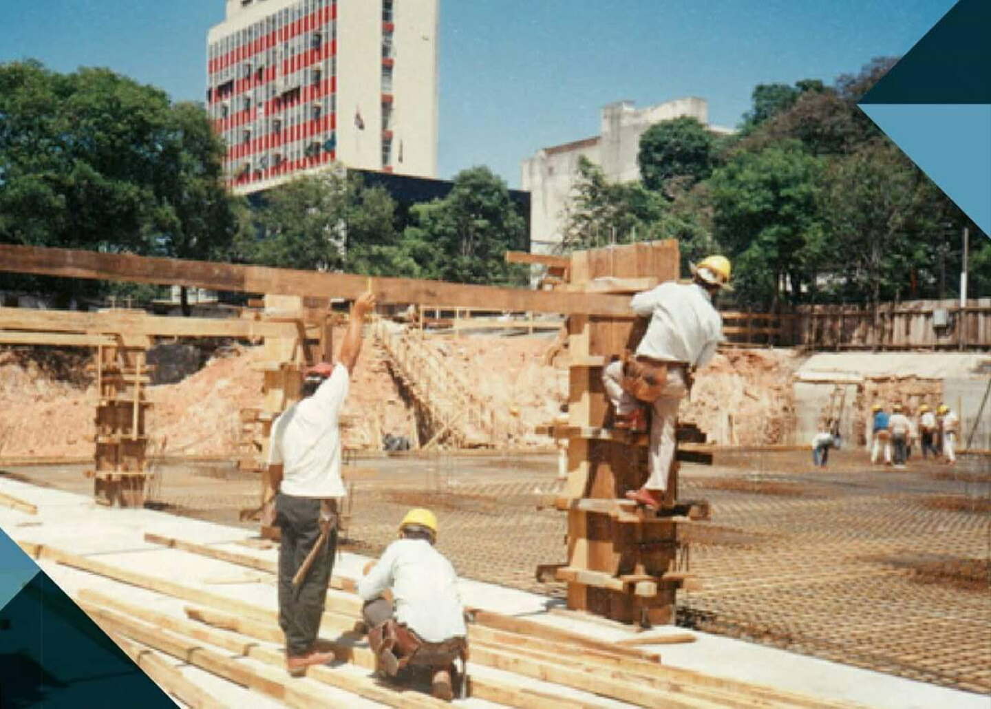 plaza democracia.jpg
