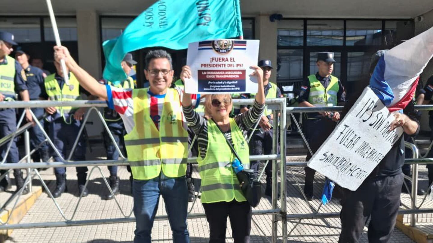Ary Pyahu Jubilados se manifestarán para apoyar al dire pyahu del IPS - Extra ...