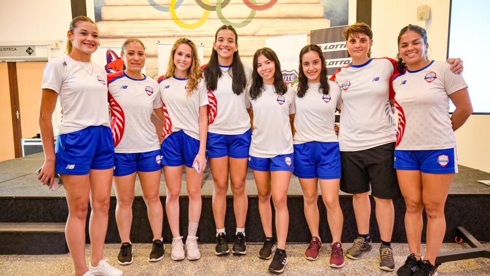 Hockey 5_48894748.jpg