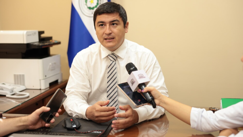 senador José Oviedo.jpeg