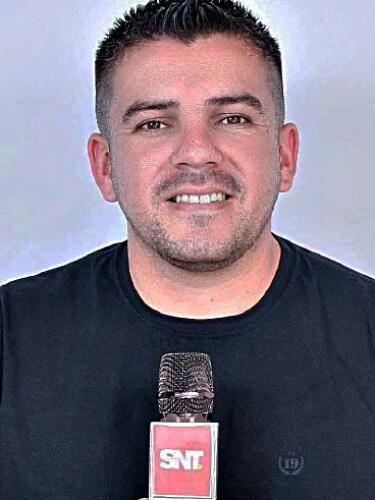 César Candia, periodista..jpg