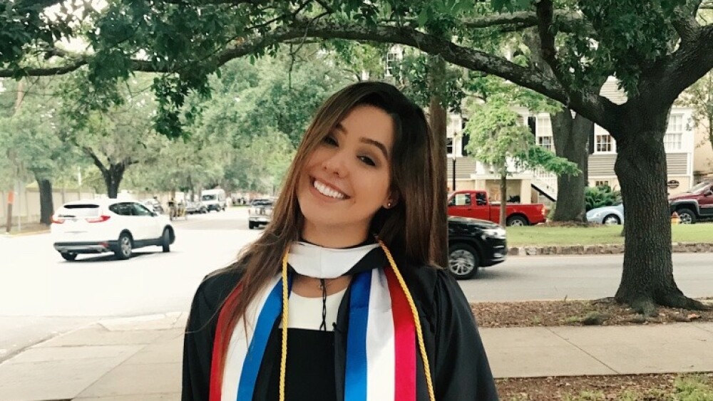 Ximena, escritora paraguaya_44682363.jpeg