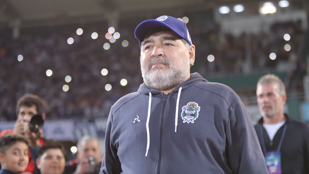 Gimnasia y Esgrima de La Plata - Maradona