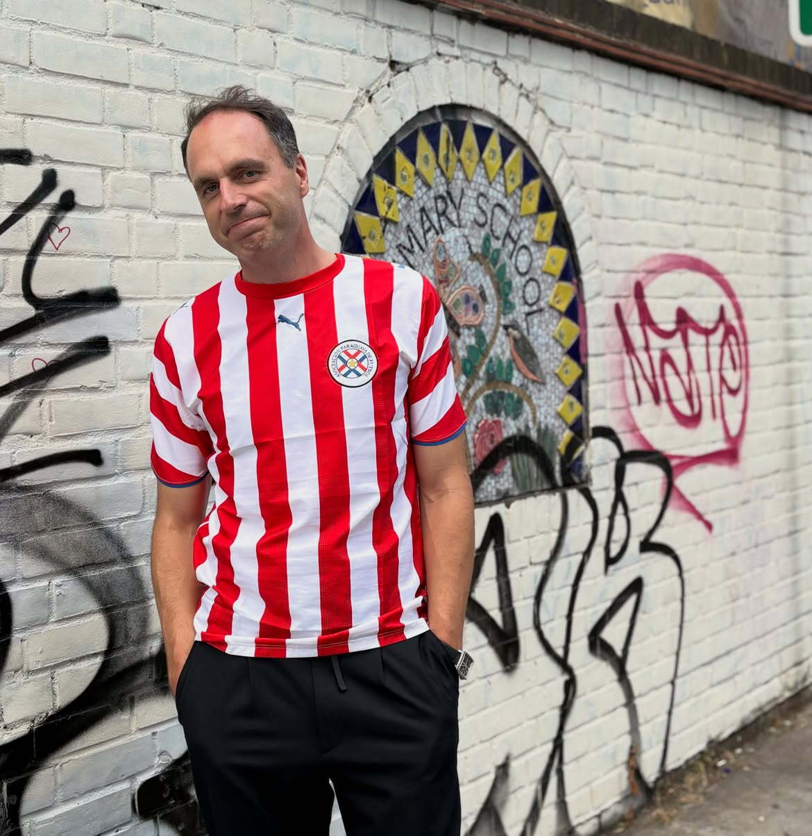 Der deutsche Journalist Jonas Friedrich, der Paraguay einst als drittklassig bezeichnete, fiebert nun für die Albirroja mit
