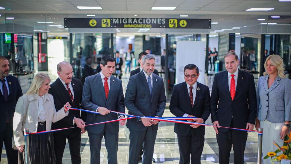 inauguración de hangar.jpeg