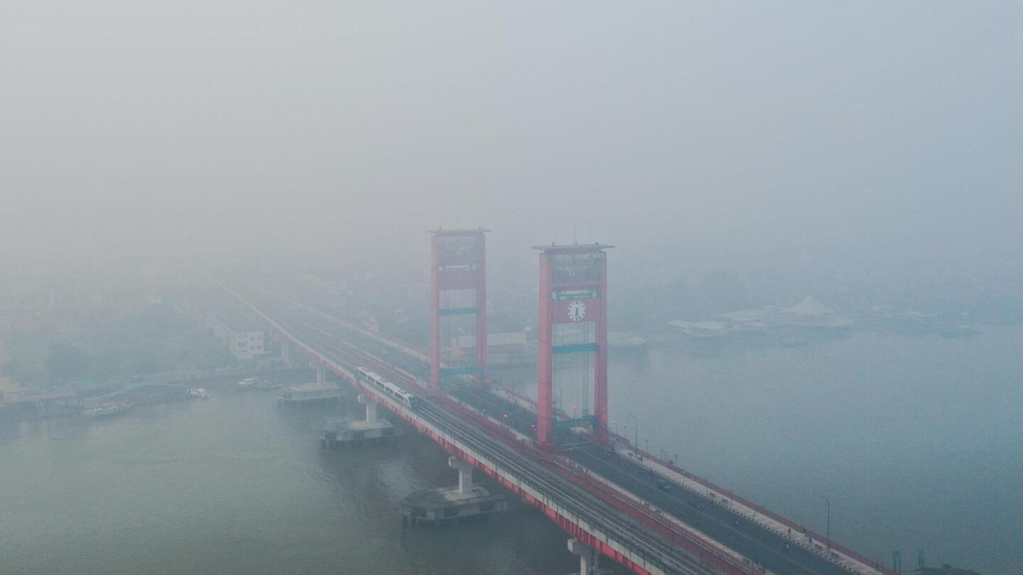 Incendios y olas de calor aumentan contaminación del aire, advierte OMM