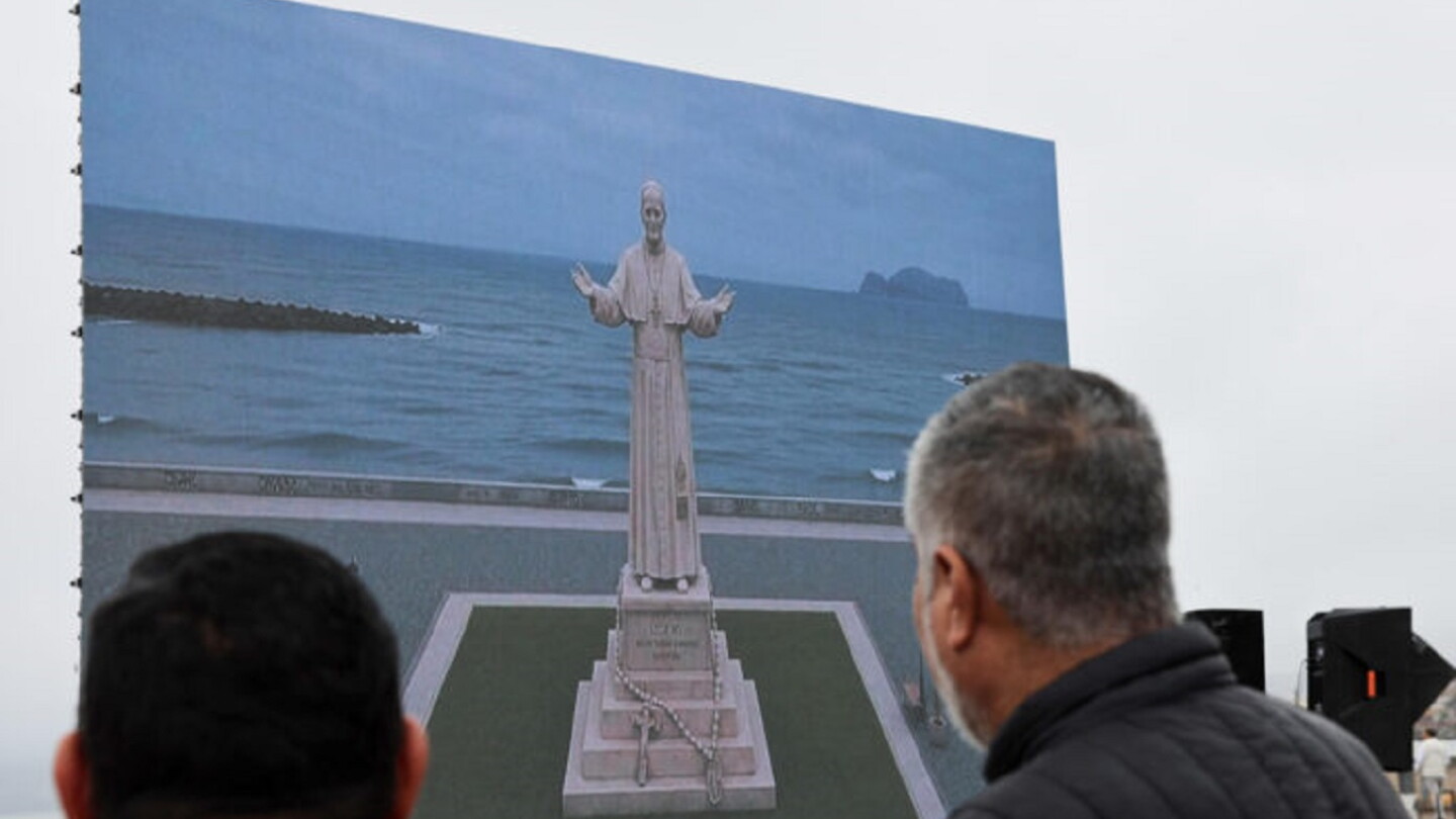 El papa León XIV tendrá en Perú estatua de 14 metros de altura, la más grande en su honor