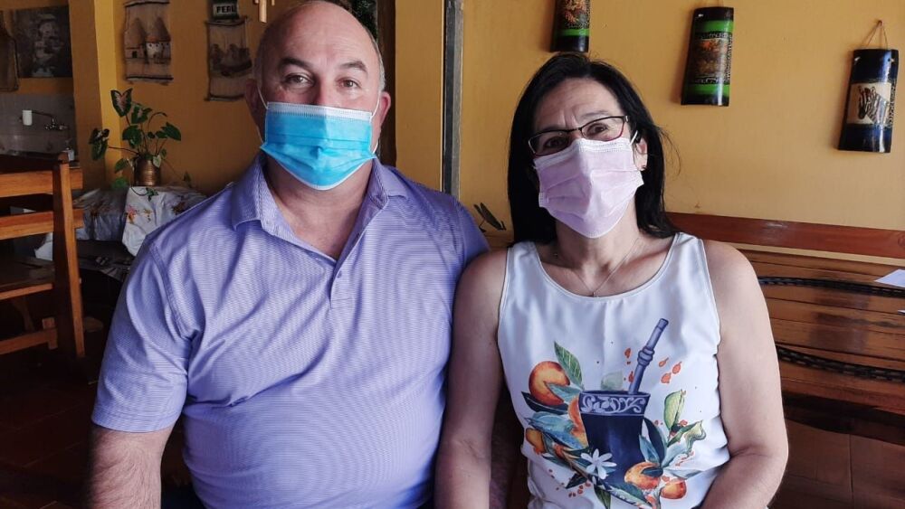 americano que recibió la vacuna