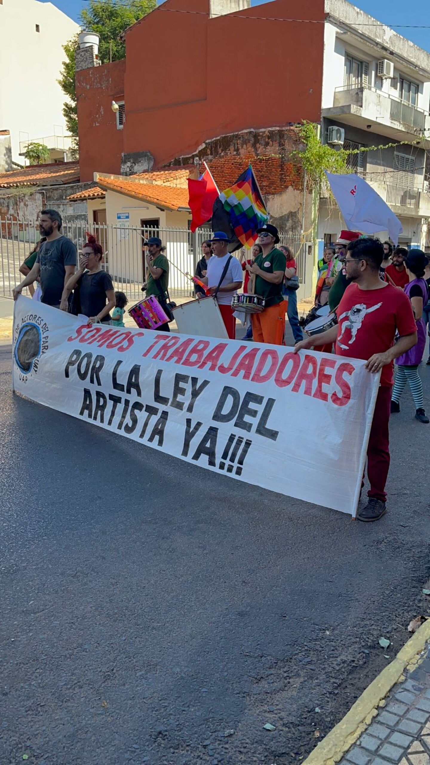 actorres_notaactoresfrentealaia