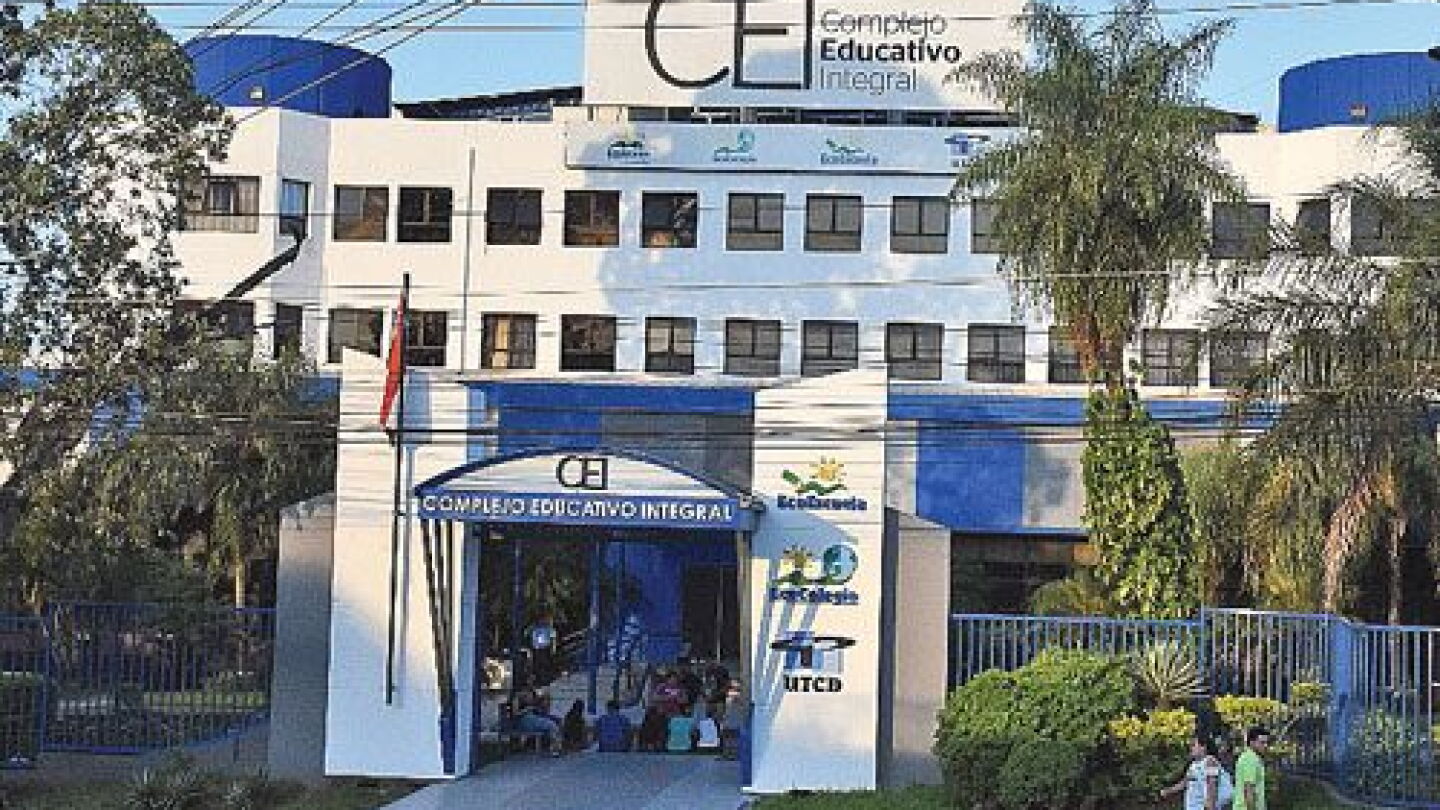 Utcd Alumnos denuncian que UTCD duplicó sus costos sin motivo - Última Hora ...