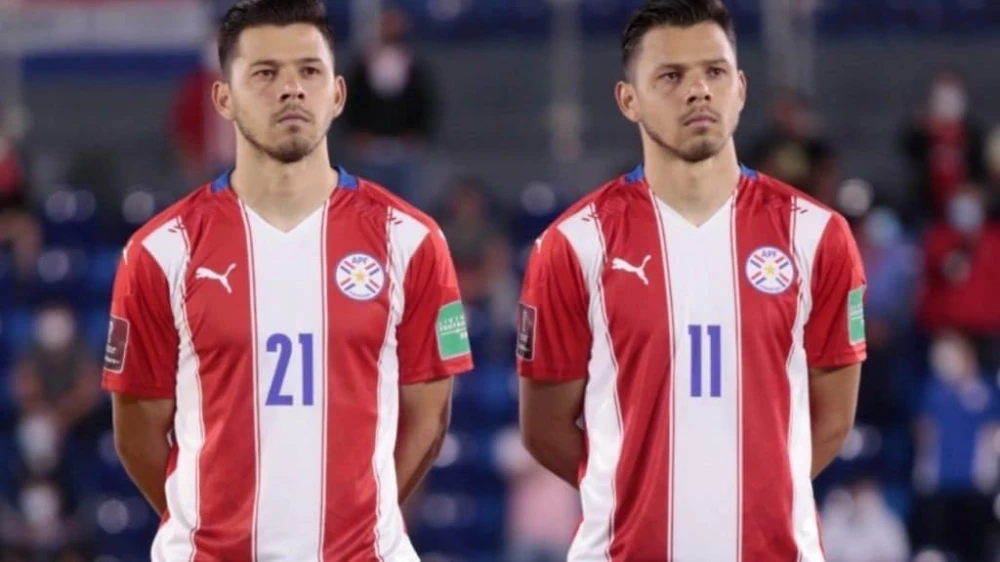 Óscar y Ángel Romero Paraguay.jpg