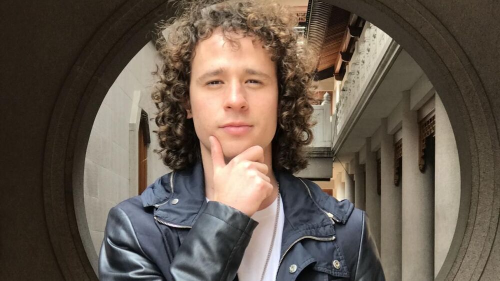 luisito comunica2.jpeg