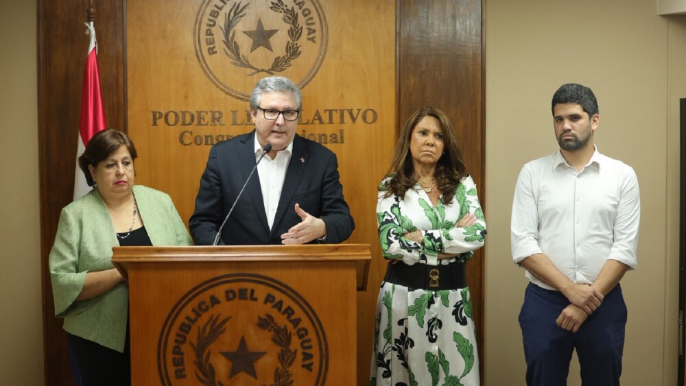 Senadores.jpg