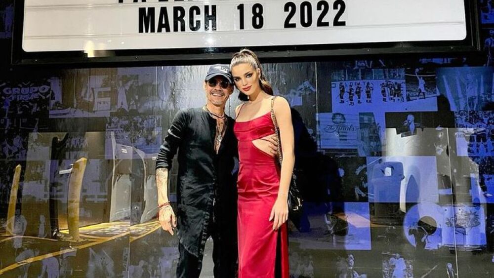 Nadia Ferreira anda viajando por todo Estados Unidos junto a Marc Anthony, quien se encuentra en la gira promocional de su último álbum. El cantante publicó una foto al lado de la reina de belleza y desde entonces son considerados la pareja del momento.