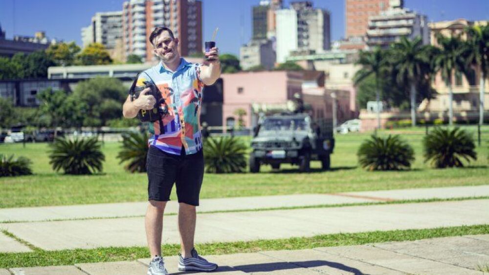 <p>Chad es de Pittsburgh, Pensilvania.</p>
