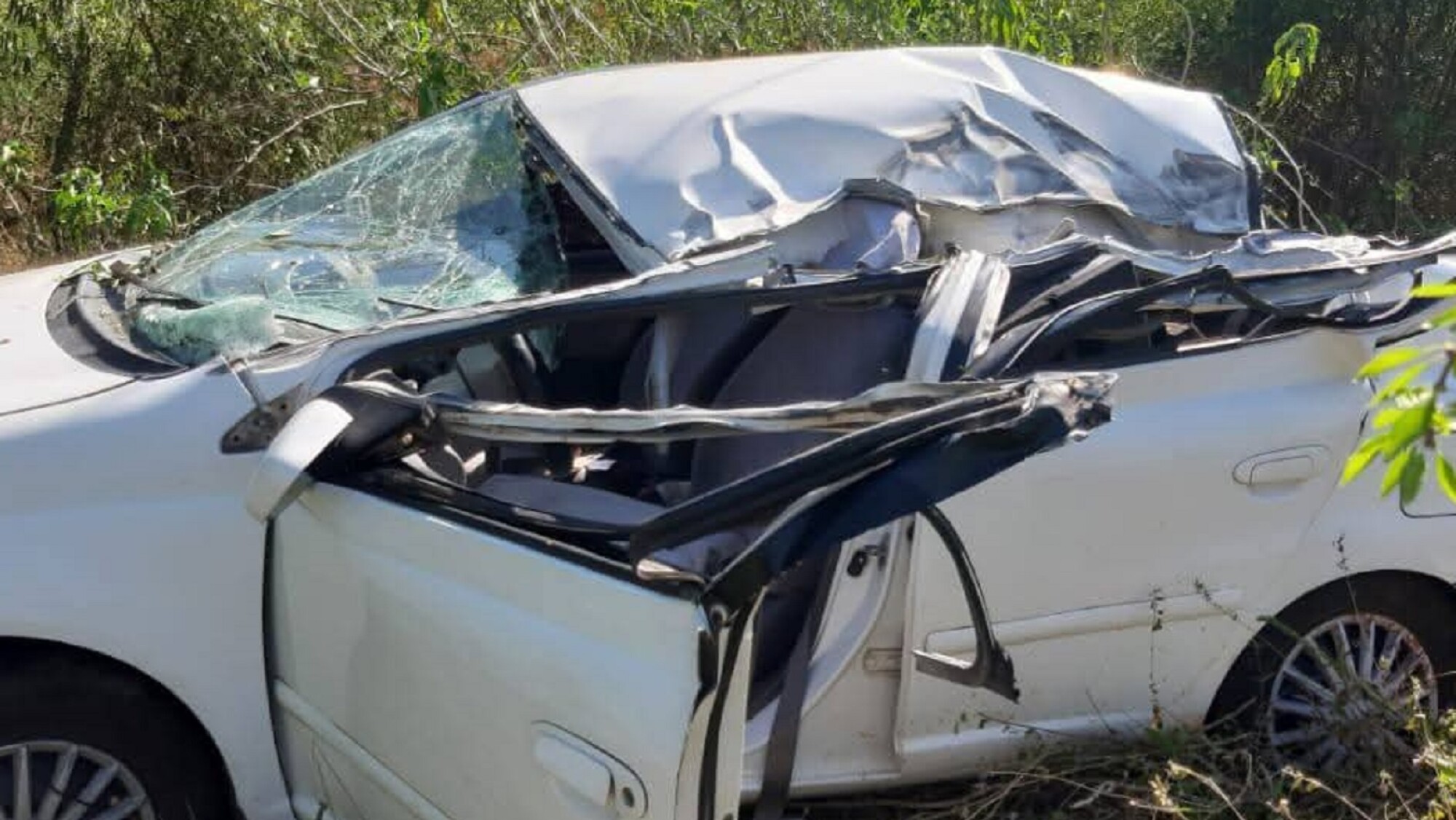 Conductor Salta De Su Vehículo Y Se Salva De Morir En Un Choque En Pilar última Hora Conductor Salta De Su Vehículo Y Se Salva De Morir En Un Choque En Pilar última Hora