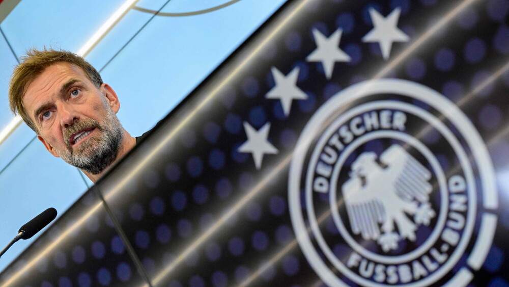 FBL-GER-HEAD COACH-PRESSER
