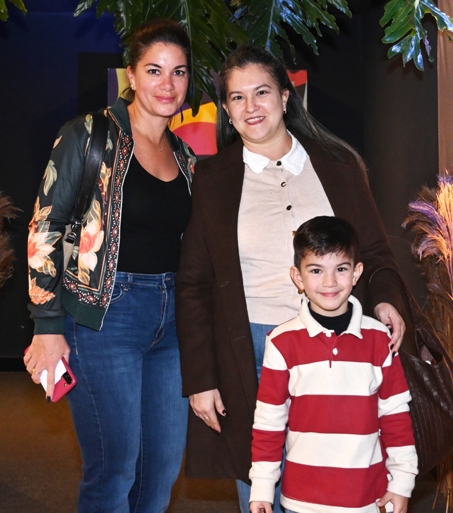Fátima Juvinel, Amelia Silva y Oliver Urquhart