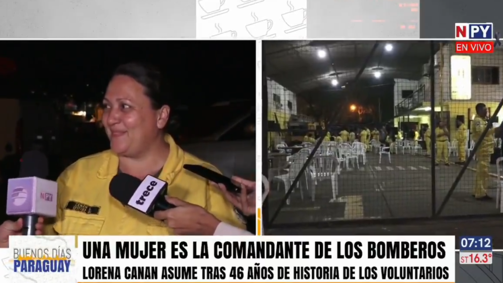 mujerrr.png
