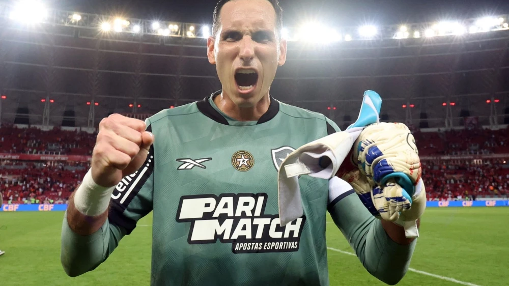 Roberto Fernandez Botafogo.jpg