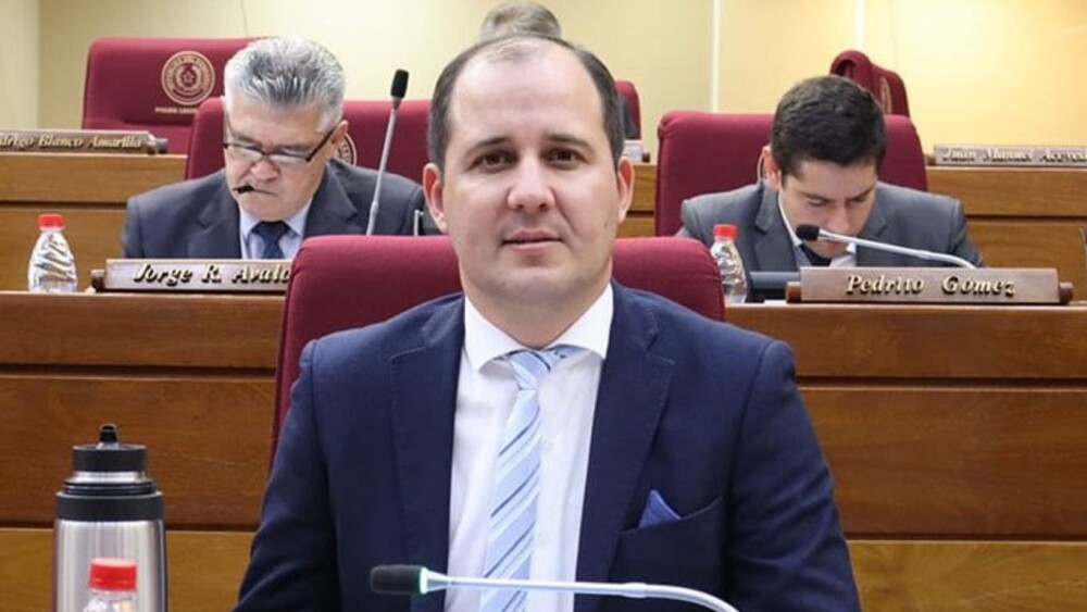 Diputado Carlos Pereira Rieve.jpg