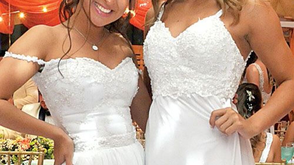 Melissa Alvariza y Giannina Giménez.