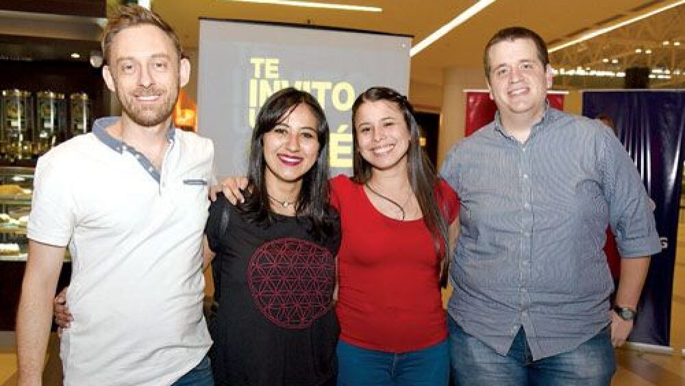 Andrea Gandolfo, Liz Mendoza, Edith Estigarribia y Mauricio Vera.