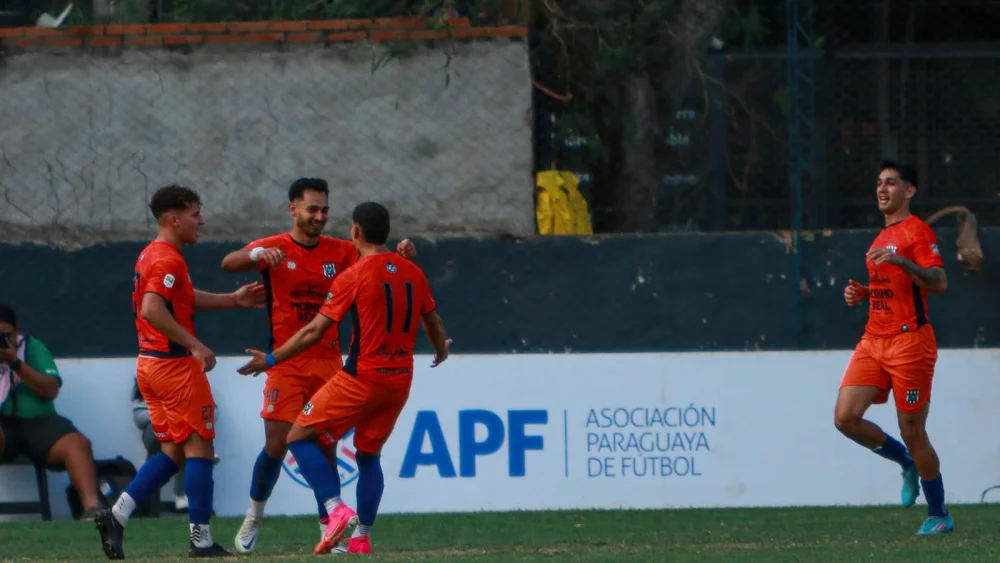 2 de Mayo sorprende y deja fuera a Resistencia 2 de Mayo sorprende y deja fuera a Resistencia