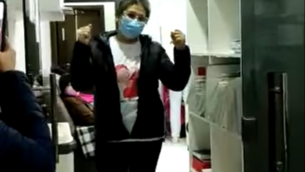 Aurelia (1) (1) (1).png