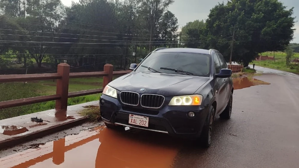 Buscan a una madre y sus hijos en aguas del río Monday Buscan a una madre y sus hijos en aguas del río Monday
