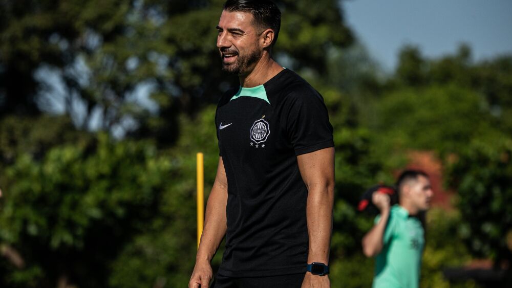 Julio César Cáceres_40068876.jpg