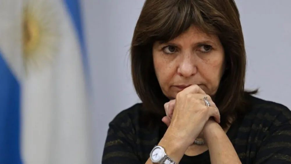 Bullrich afirma que Hezbolá “lava dinero” en la frontera de Brasil, Paraguay y Argentina Bullrich afirma que Hezbolá “lava dinero” en la frontera de Brasil, Paraguay y Argentina