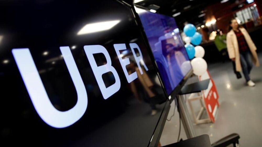 Un abogado general del Tribunal de Justicia de la Unión Europea (TJUE) consideró hoy que Uber es una empresa de transporte y no una plataforma digital, de modo que las autoridades nacionales pueden exigirle licencias y autorizaciones como las que precisan