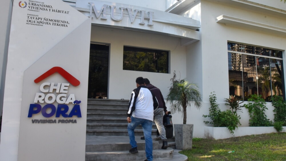 28740569