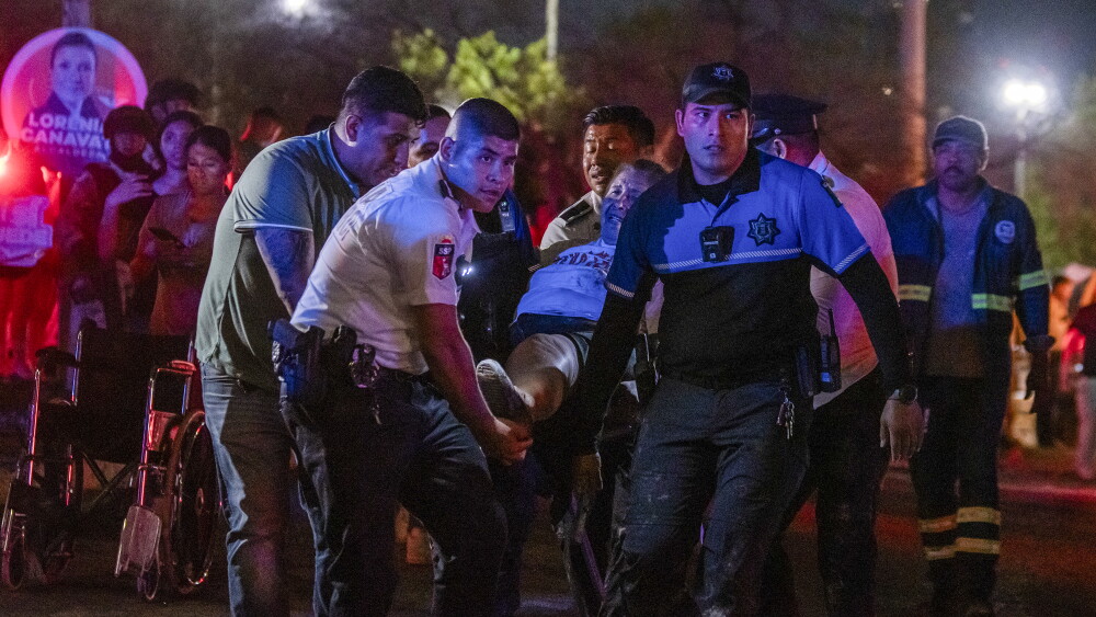 Suben a 5 muertos y 50 heridos tras caída de templete en acto de opositor Máynez en México