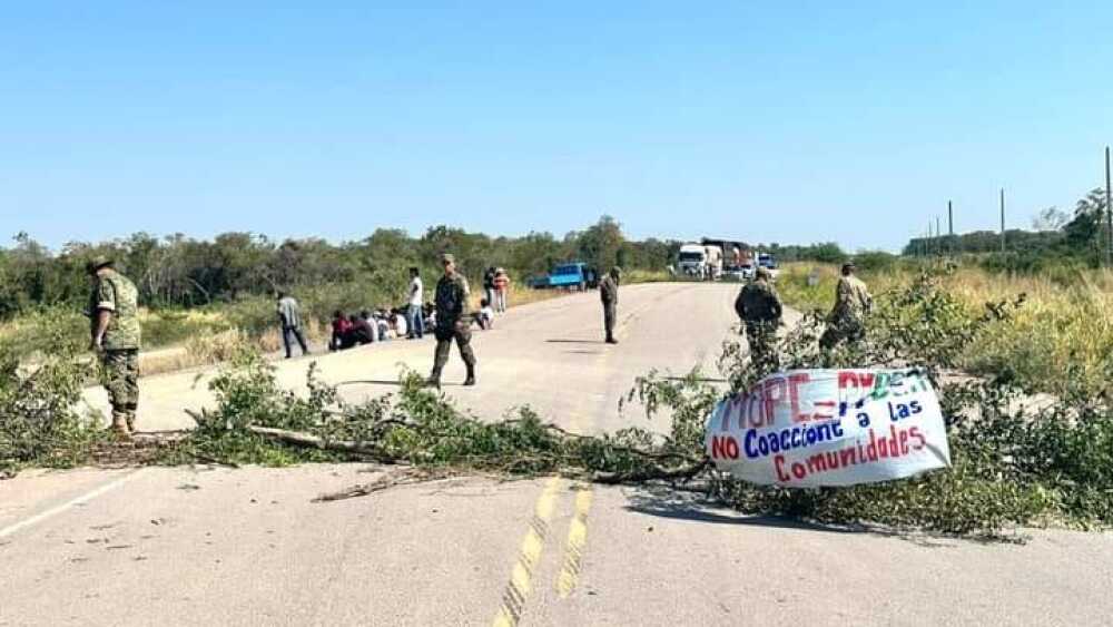 Ayoreos cierran ruta PY05 en Carmelo Peralta.jpeg