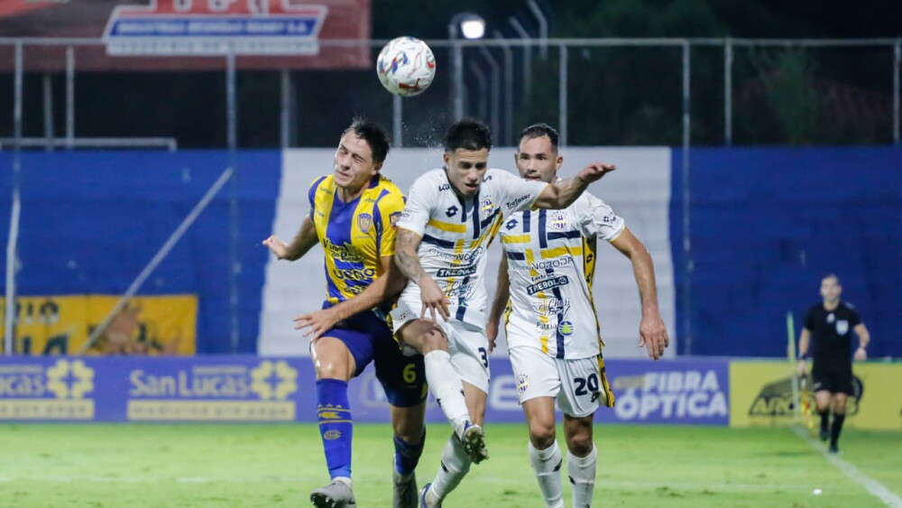 LuqueNHo vs Trinidense_68812103.jpg