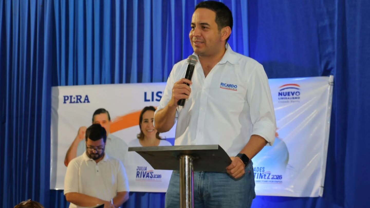 Gobernador de Central propone elección del candidato opositor