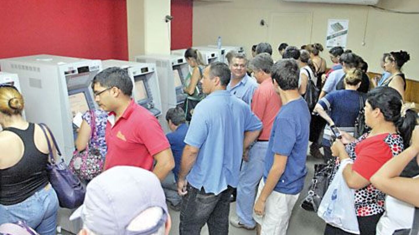 Hacienda inicia esta semana pago de sueldos y aguinaldos Última Hora