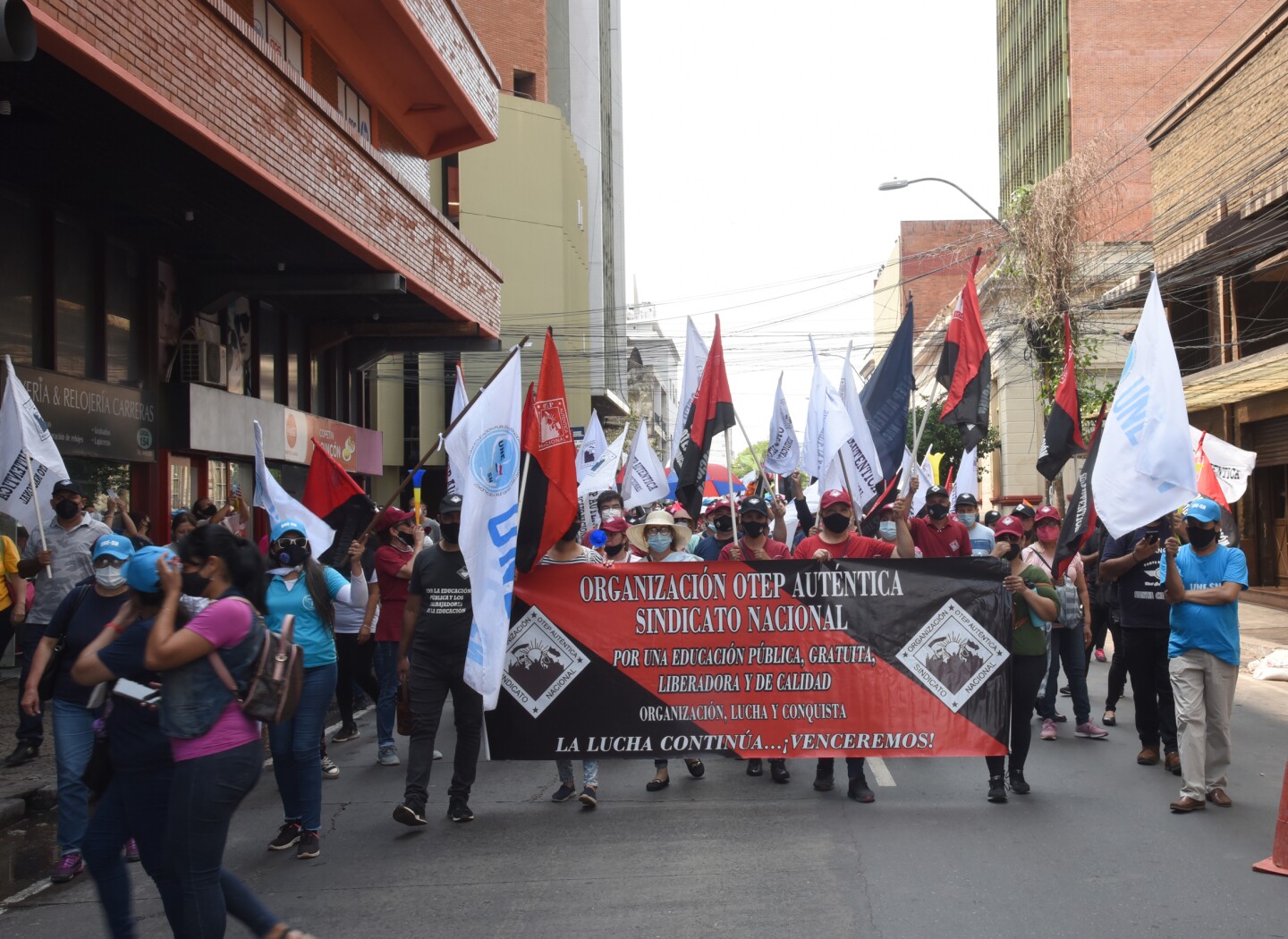 Marcha de docentes_12_29895325.jpg