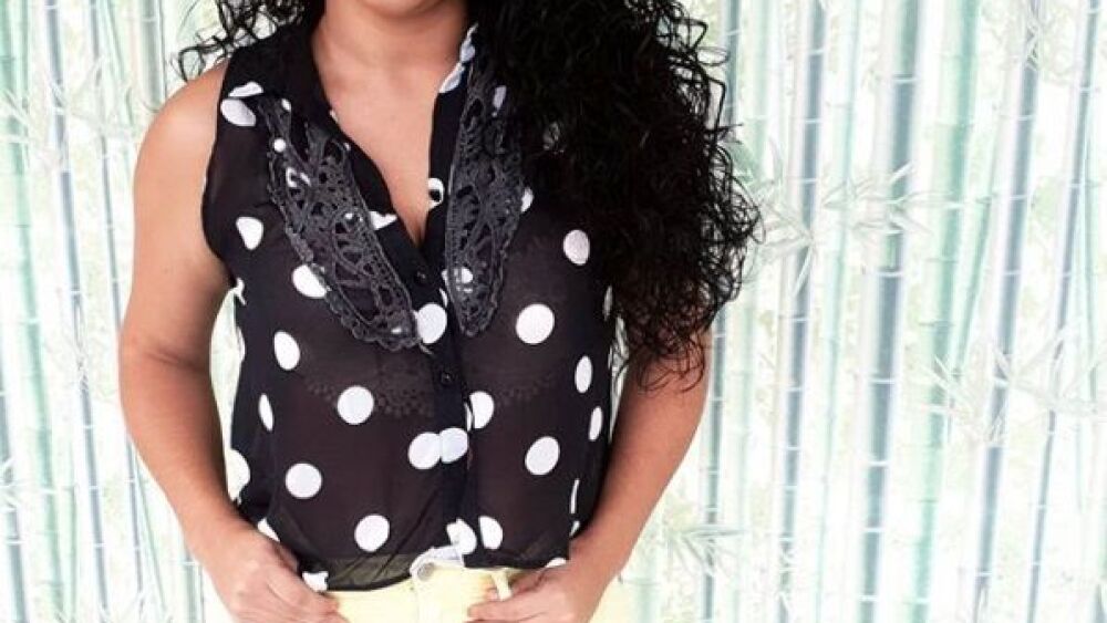 La política y mediática Navila Ibarra mencionó que sin preparación Jaka no llegará lejos en política. "Estamos tan mal que no estamos para improvisar, le recomiendo que se prepare y estudie", expresó.Navila.jpg