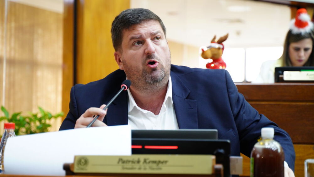 Patrick Kemper.jpg