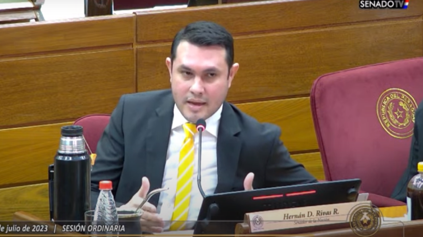 Hernán Rivas pide oportunidad para demostrar que