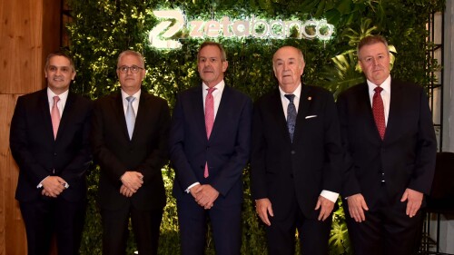 Zeta Banco Zeta Banco Zeta Banco Zeta Banco Zeta Banco Zeta Banco Zeta Banco Zeta Banco Zeta Banco Zeta Banco_Hugo Martínez, Antonio Valda, Ignacio Bedoya, Luis María Zubizarreta y Pablo Bedoya._63797971.jpg
