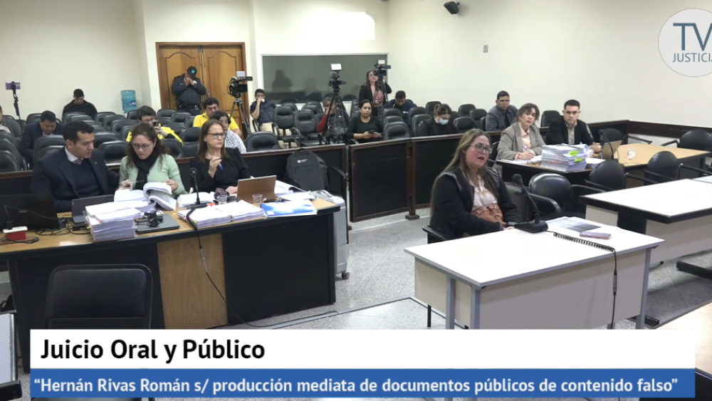 Dora Cabañas declara en juicio contra Hernán Rivas..png