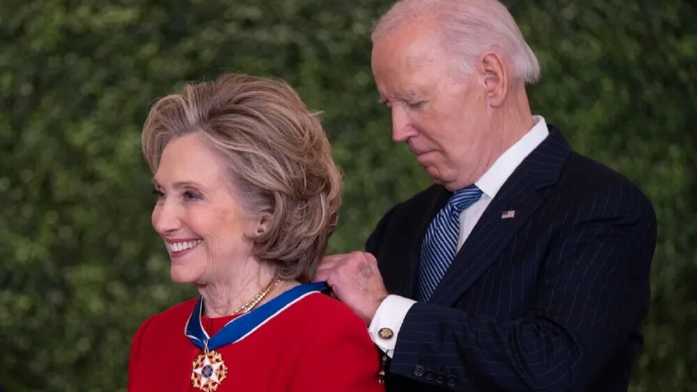 HILLARY CLINTON ok.jpg