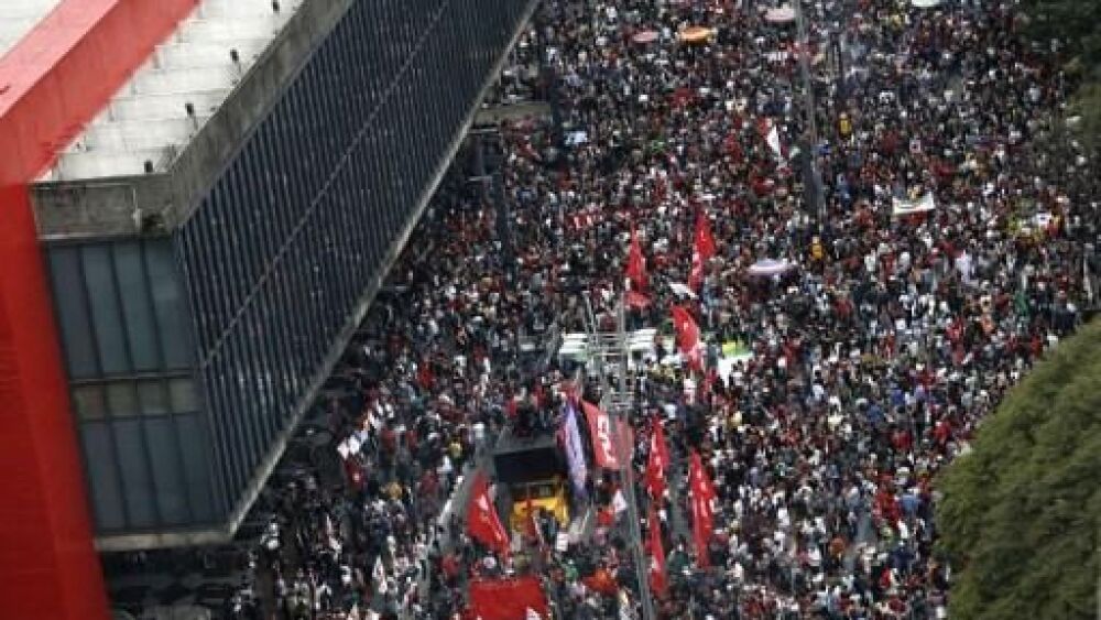 sao paulo manifestaciones.jpg