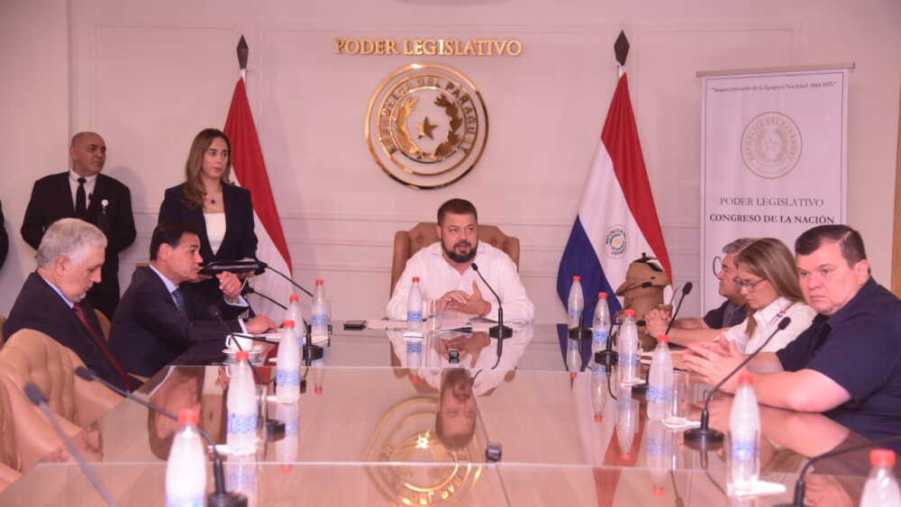 Canciller en el Congreso.jpeg