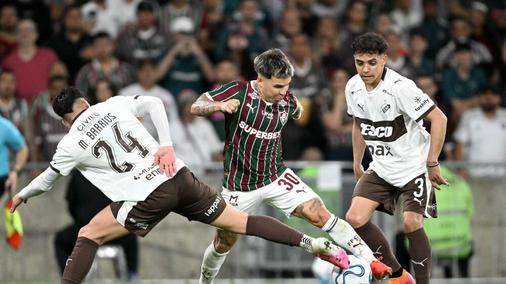 FBL-LIBERTADORES-FLUMINENSE-PLATENSE