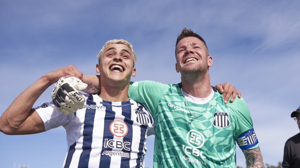 Ramón Sosa colabora un gol y falla un penal en clasificación de